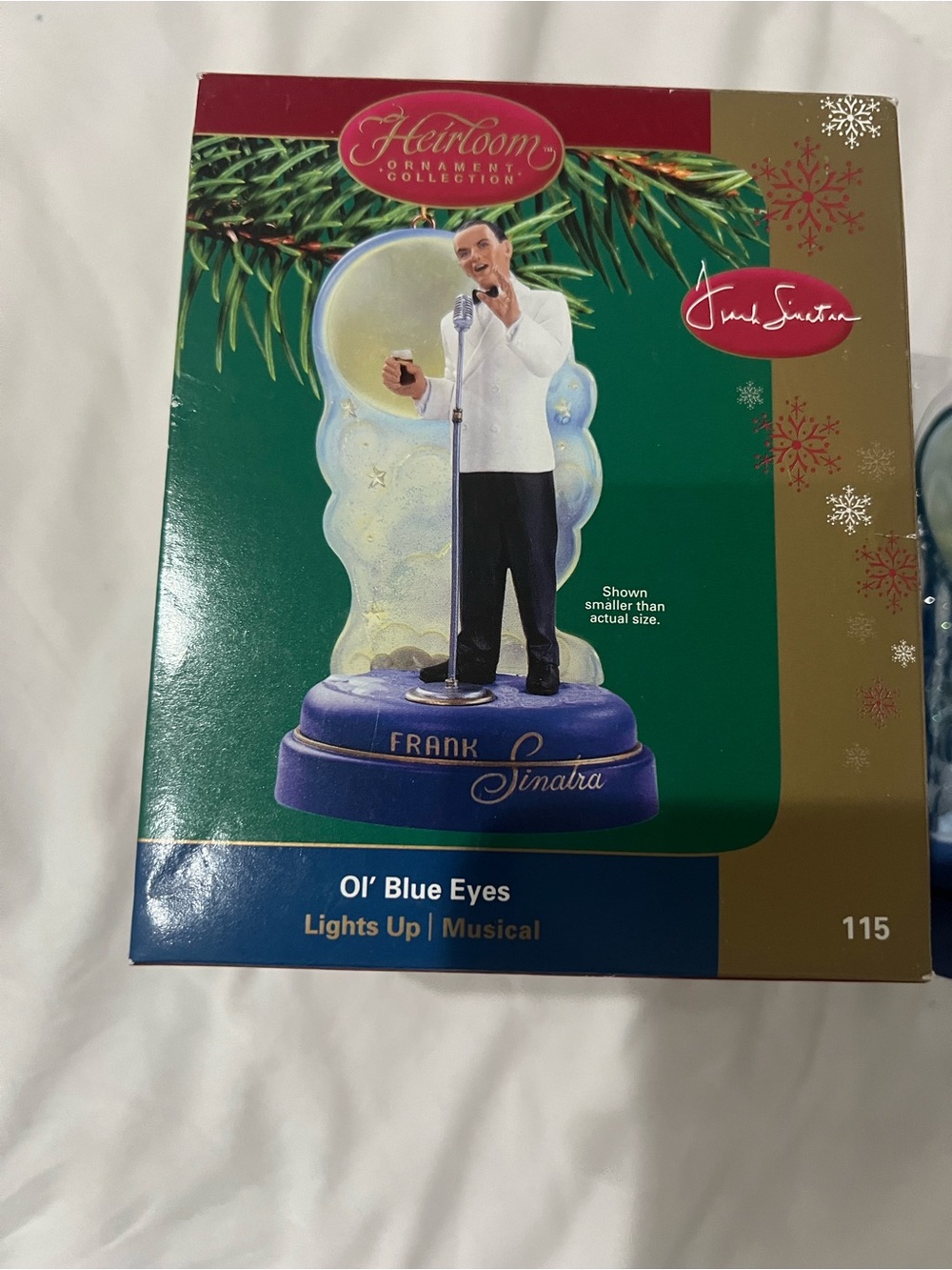 2004 Carlton Heirloom Collection Frank Sinatra Ol' Blue Eyes Christmas Ornament